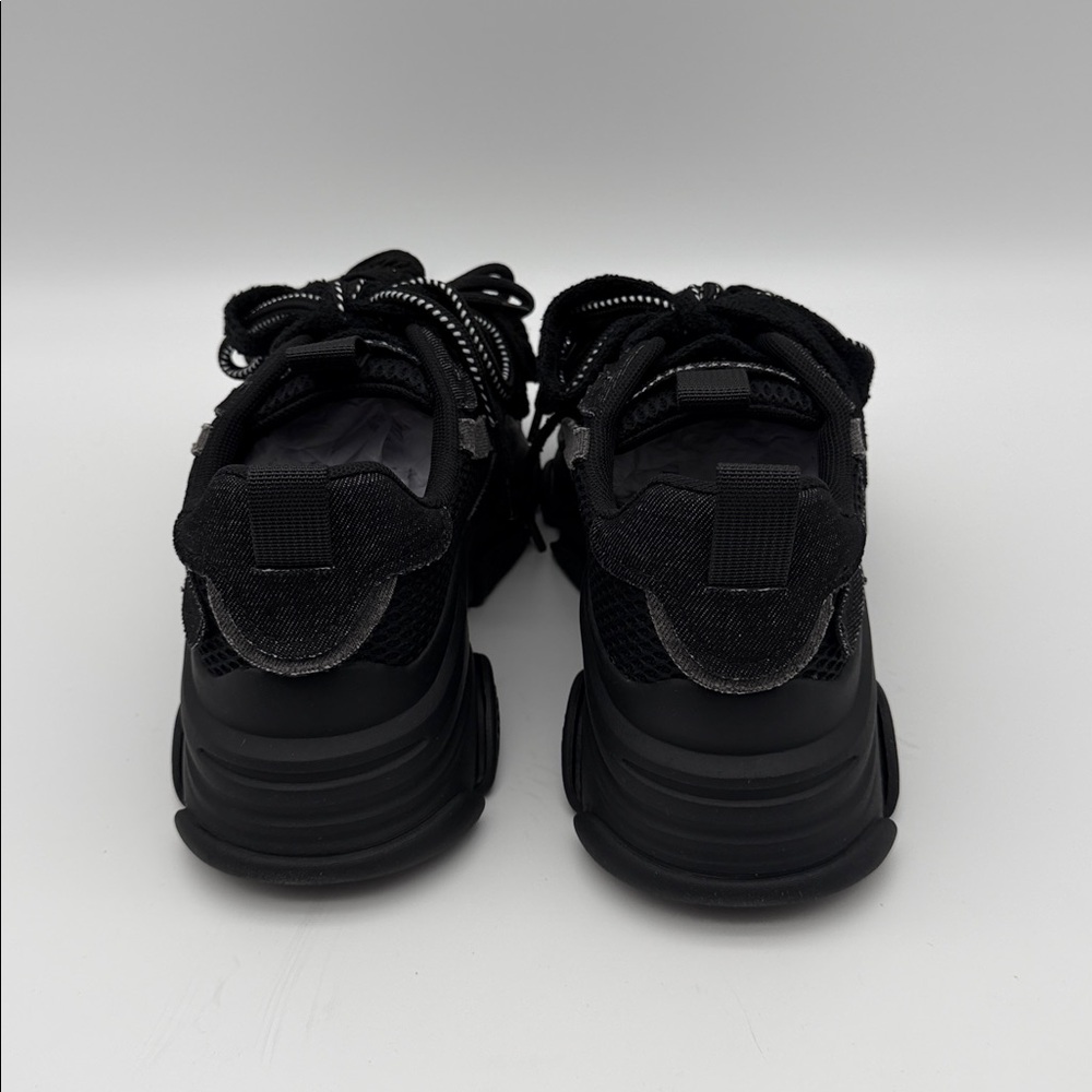 Steve Madden Pryce Black Chunky Lace-Up Sneakers - Picture 4 of 5